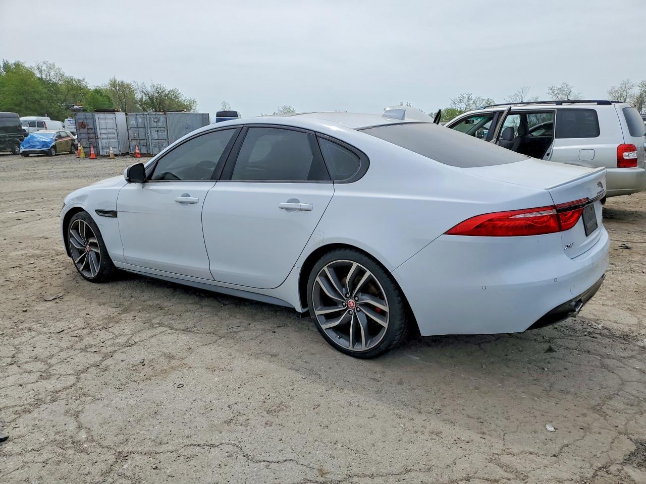 2016 Jaguar Xf S - Фото 2