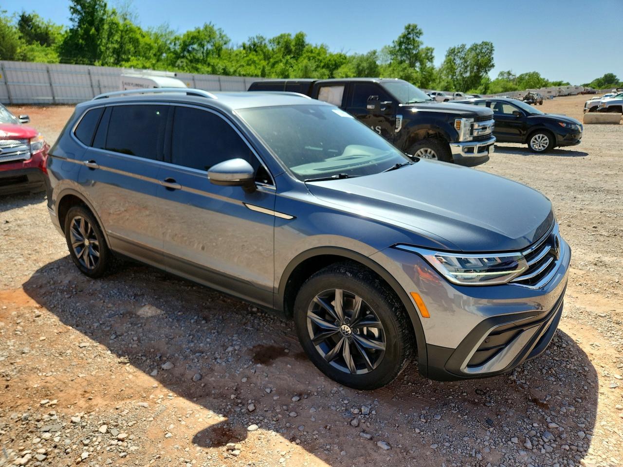 2023 Volkswagen Tiguan Se - Image 4