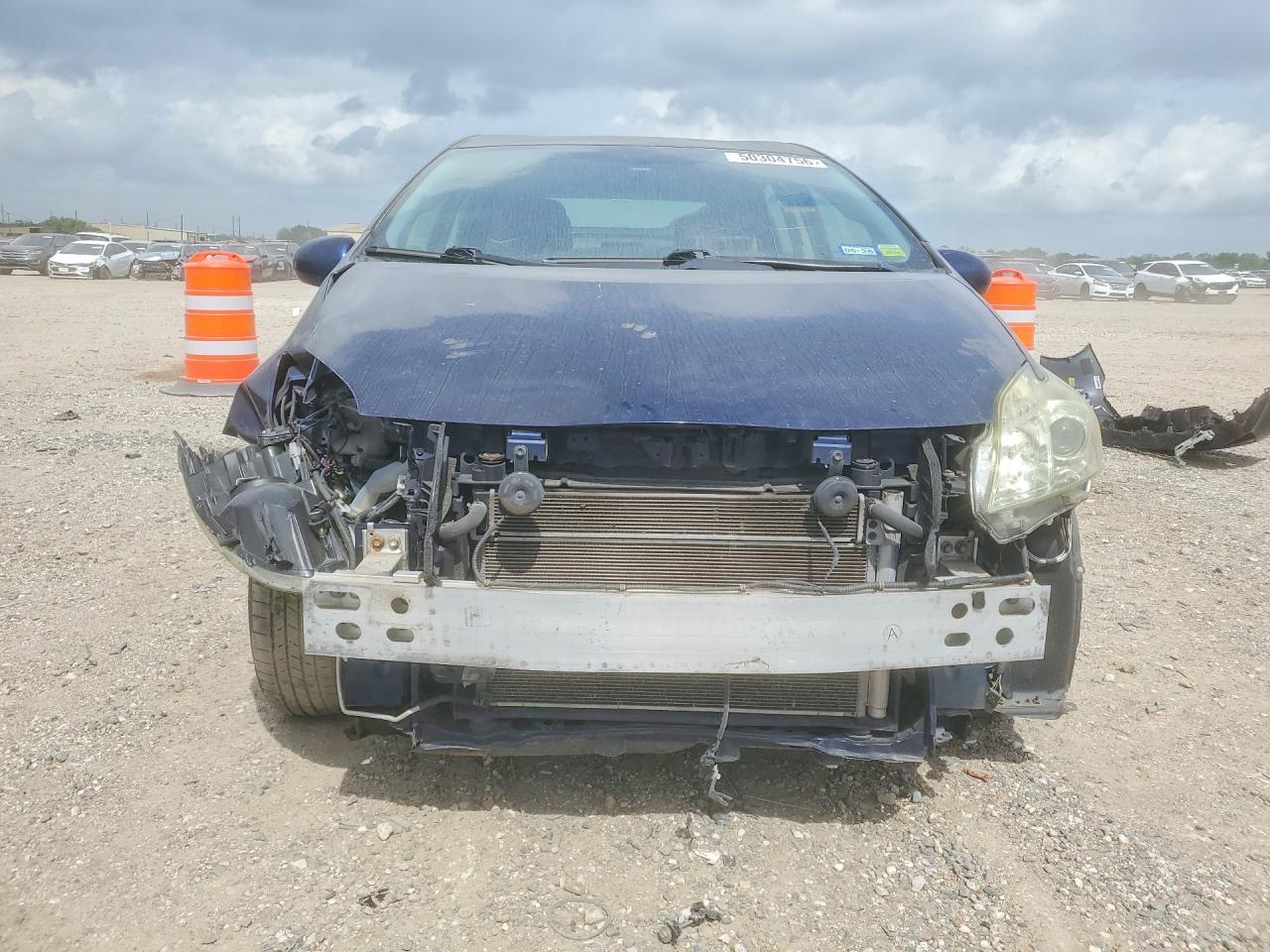 2013 Toyota Prius Three - Фото 5