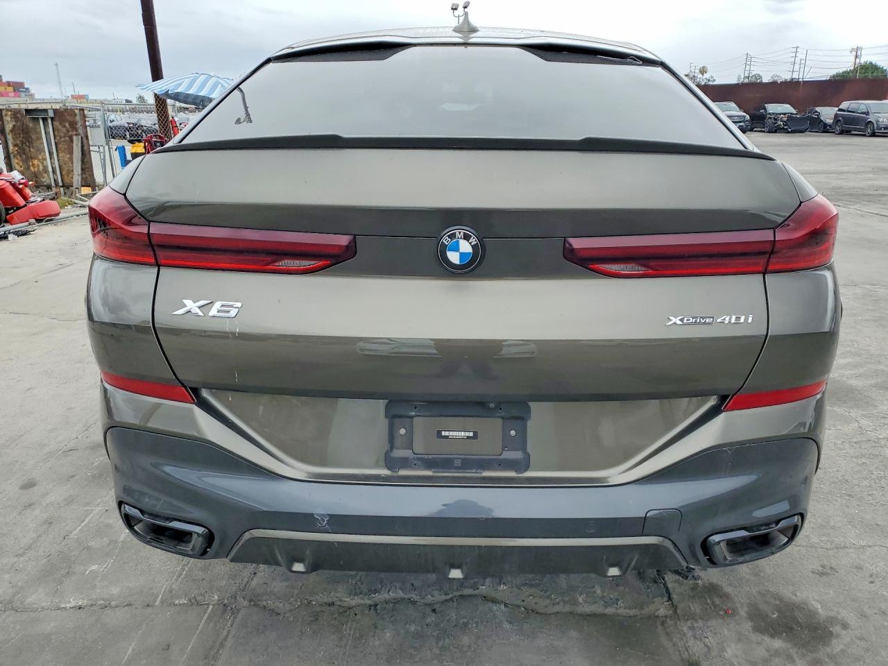2023 BMW X6 xDrive40I - Image 6