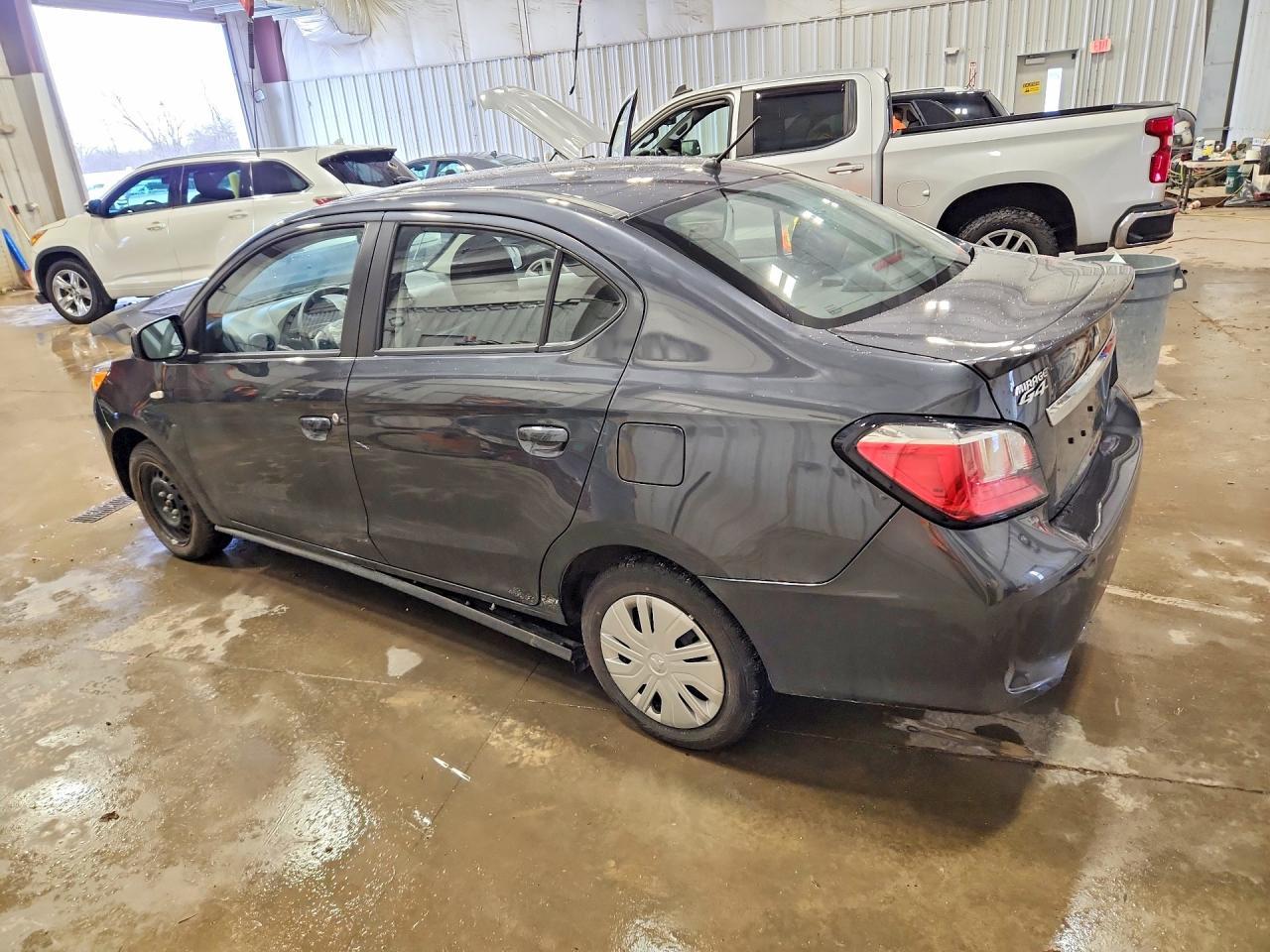 2024 Mitsubishi Mirage G4 Es - Image 2