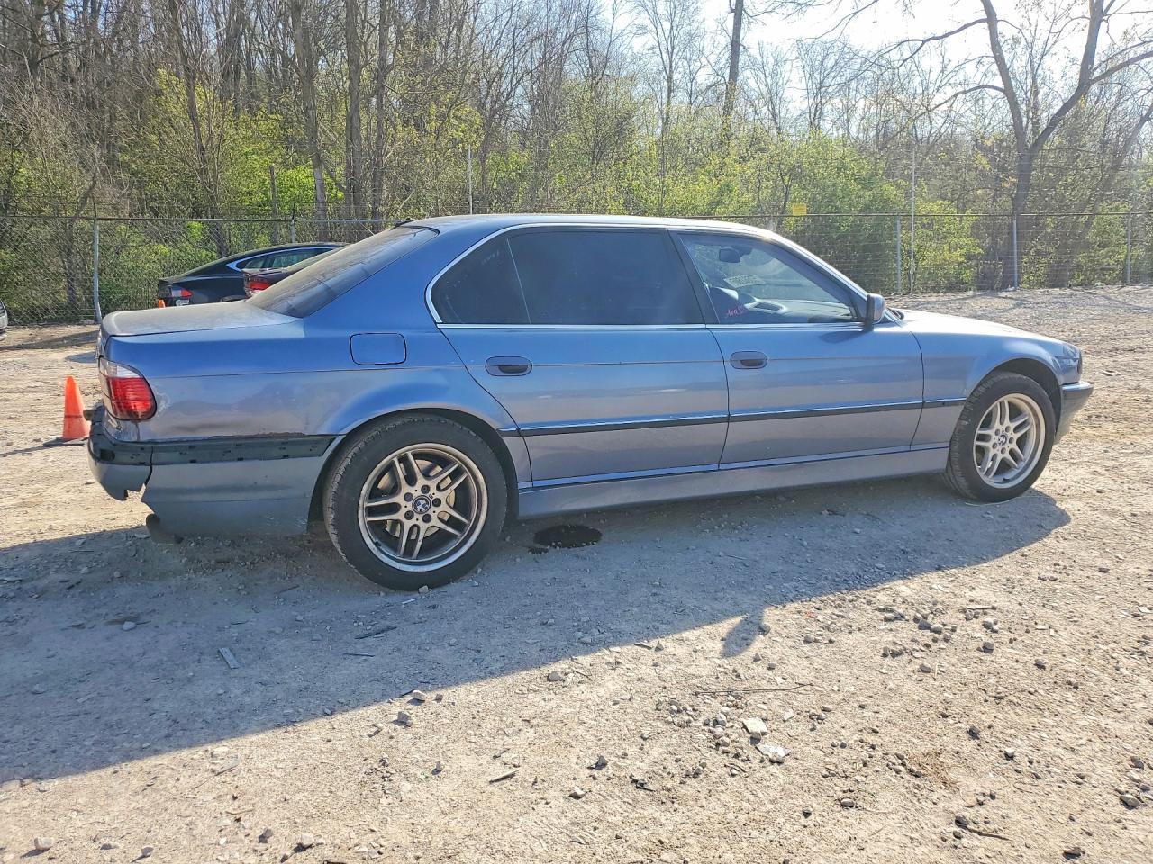 2001 BMW 740 Il - Фото 3