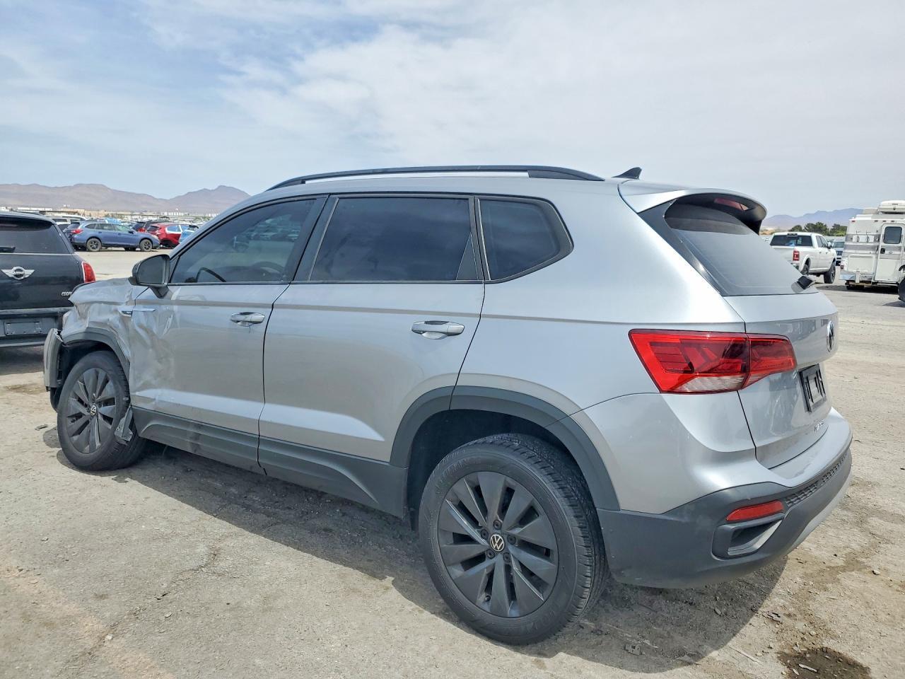 2023 Volkswagen Taos S - Фото 2