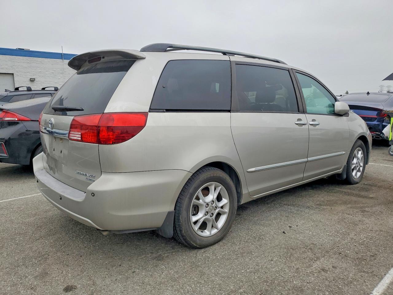 2005 Toyota Sienna Xle Limited 7 Passenger - Фото 3