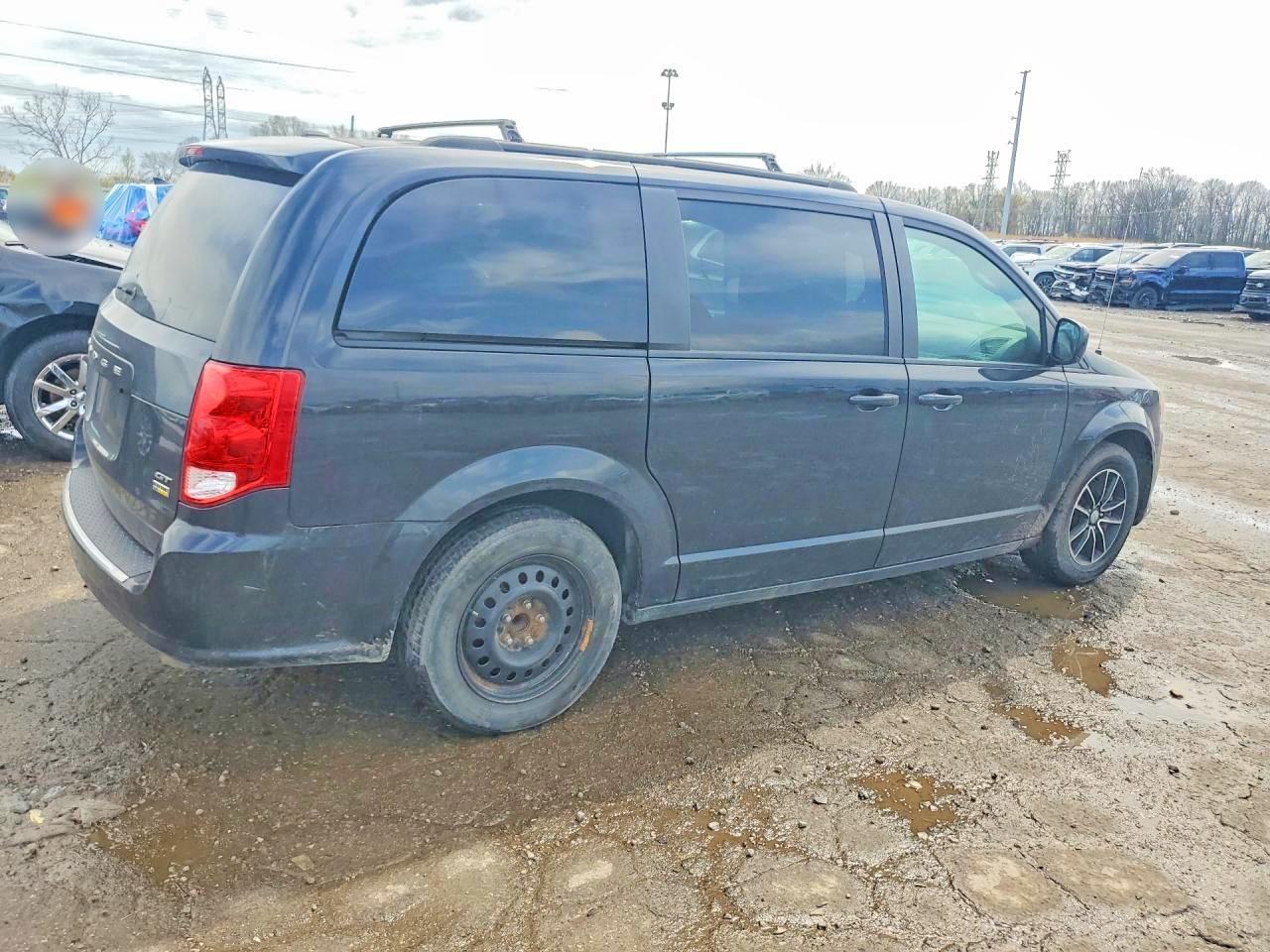 2019 Dodge Grand Caravan Gt - Фото 3