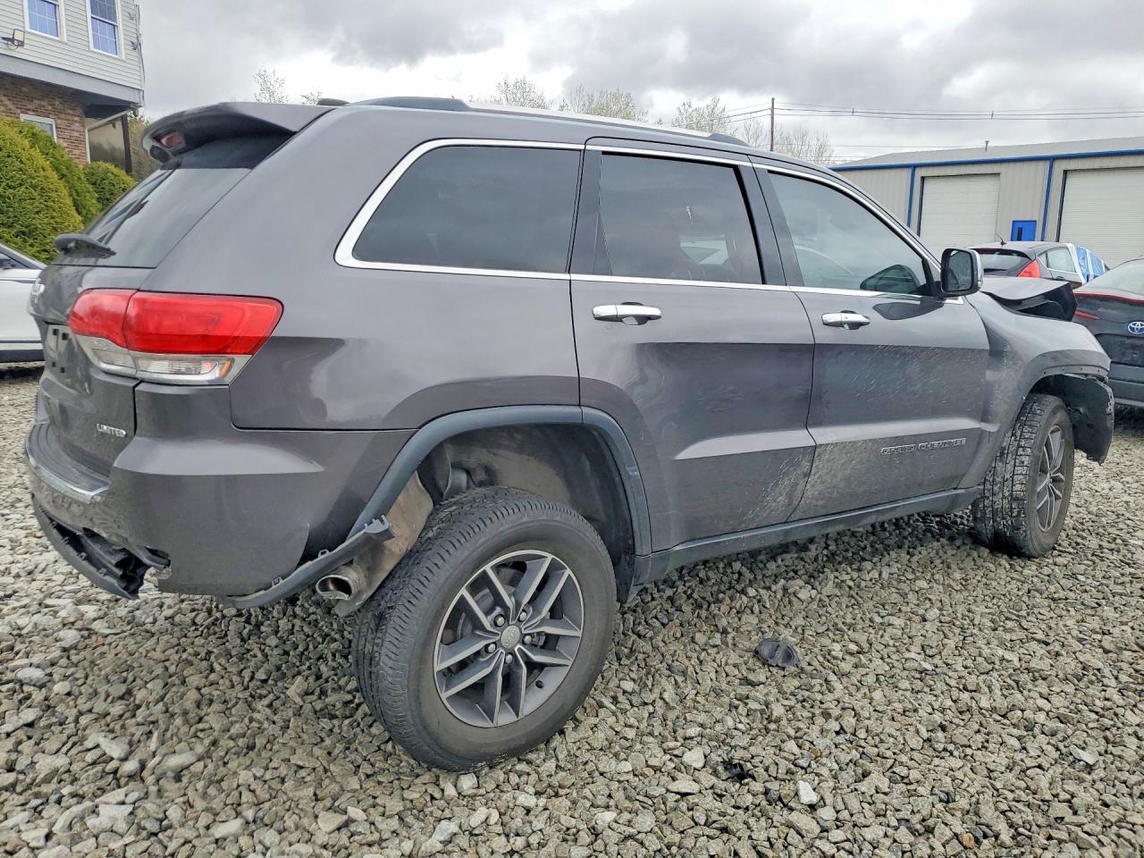 2018 Jeep Grand Cherokee Limited - Image 3