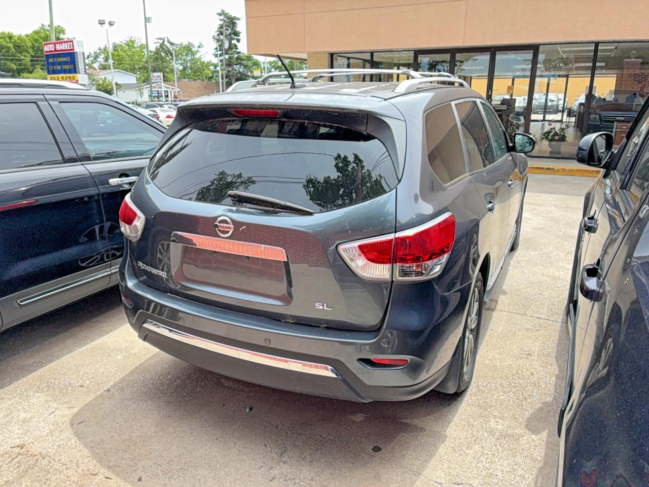 2013 Nissan Pathfinder S - Фото 4
