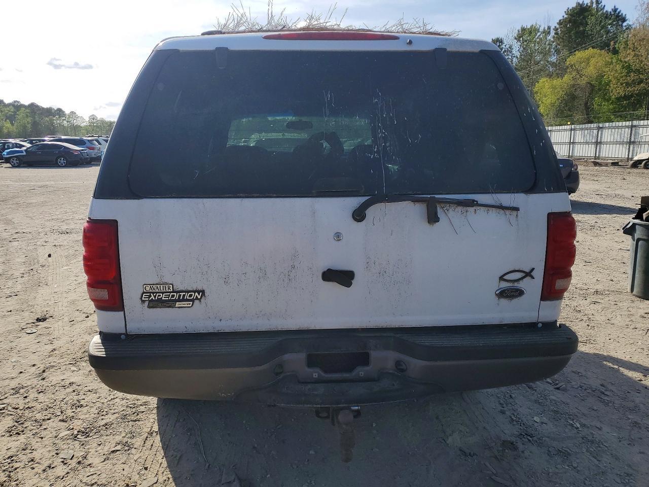 2001 Ford Expedition - Image 6