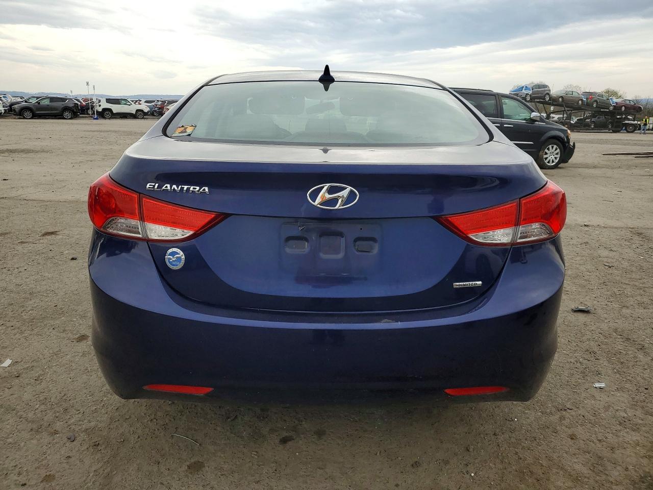 2011 Hyundai Elantra Limited - Фото 6