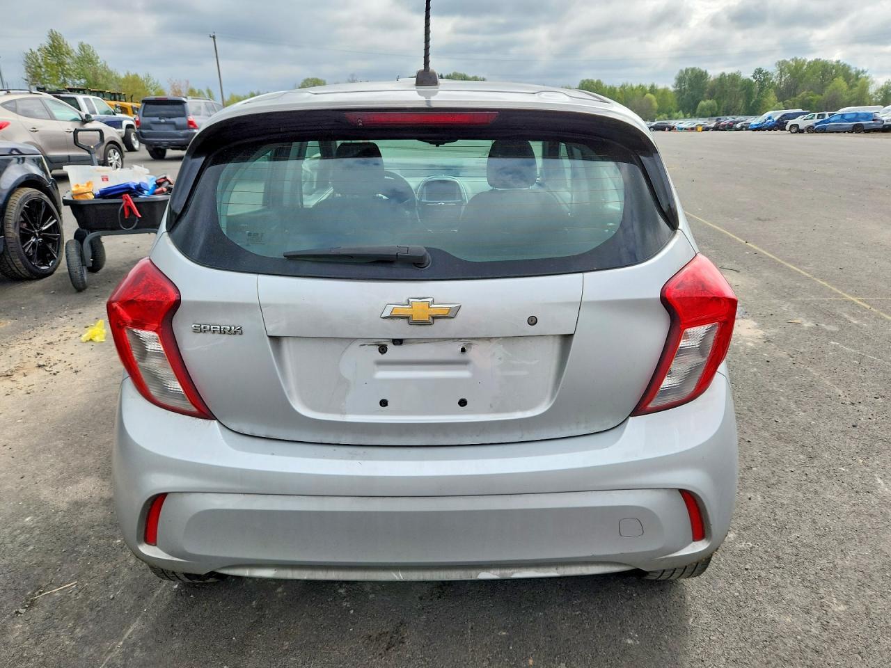 2017 Chevrolet Spark Ls - Фото 6