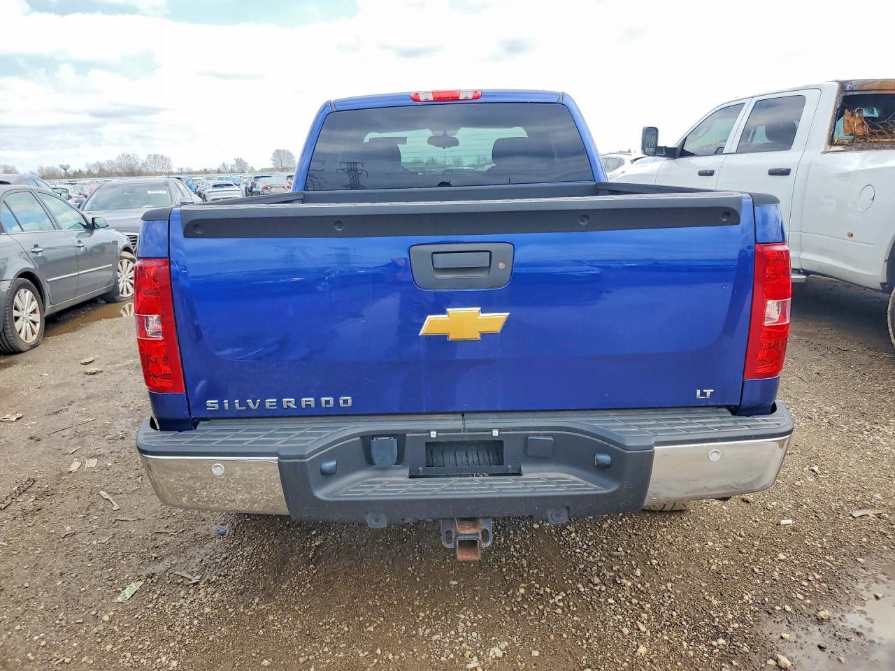 2013 Chevrolet Silverado C1500 Crew Cab - Image 6