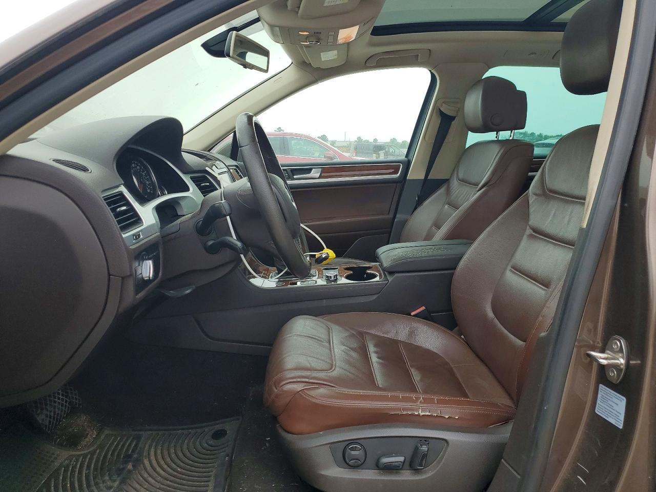 2014 Volkswagen Touareg V6 - Фото 7