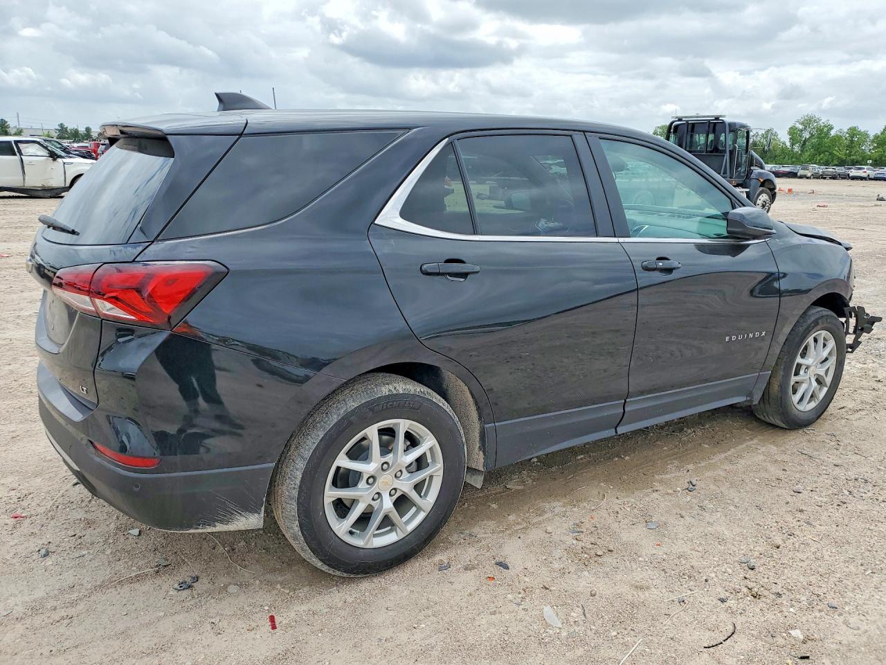 2024 Chevrolet Equinox Lt - Фото 3