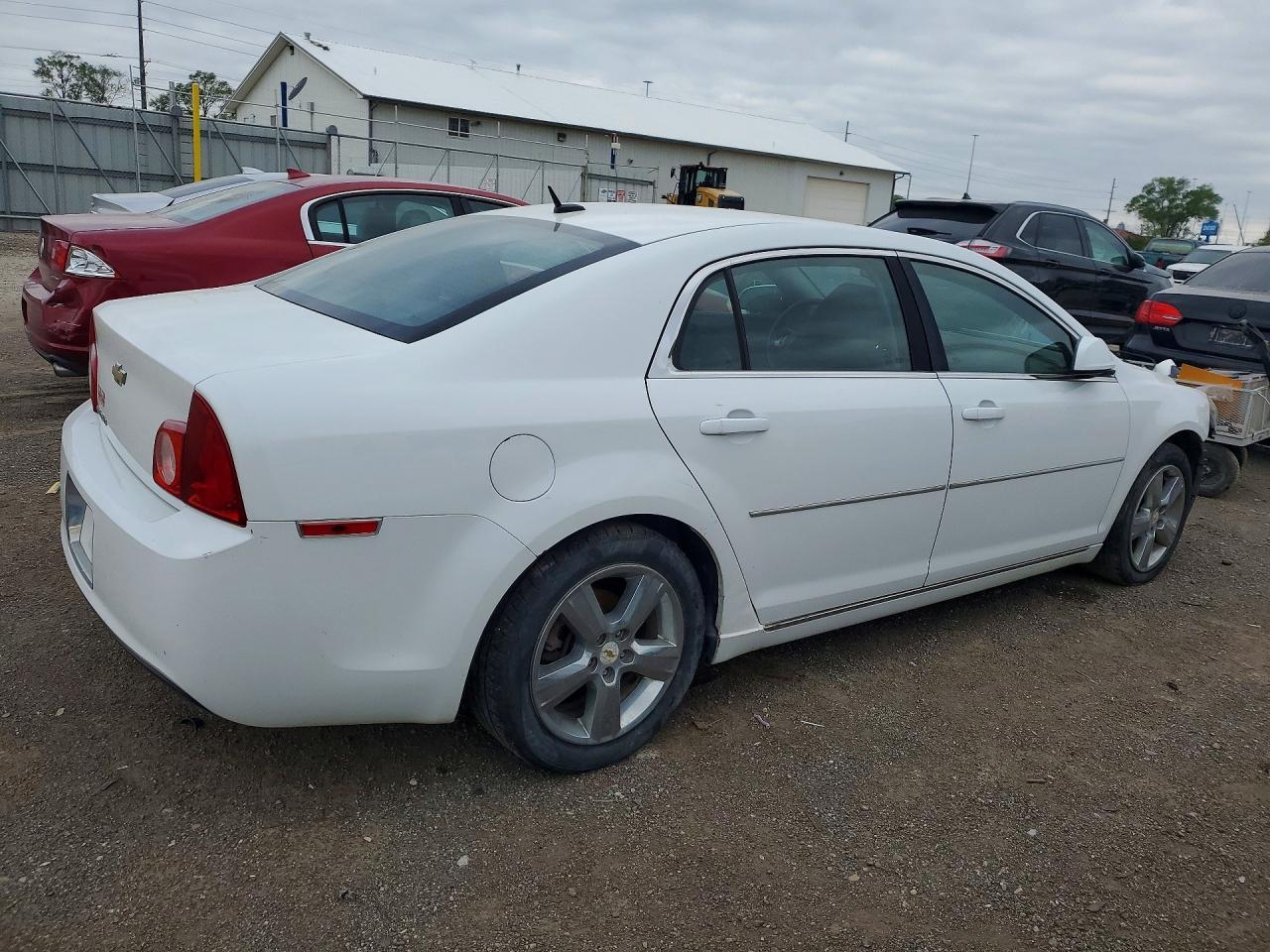 2011 Chevrolet Malibu 2Lt - Фото 3