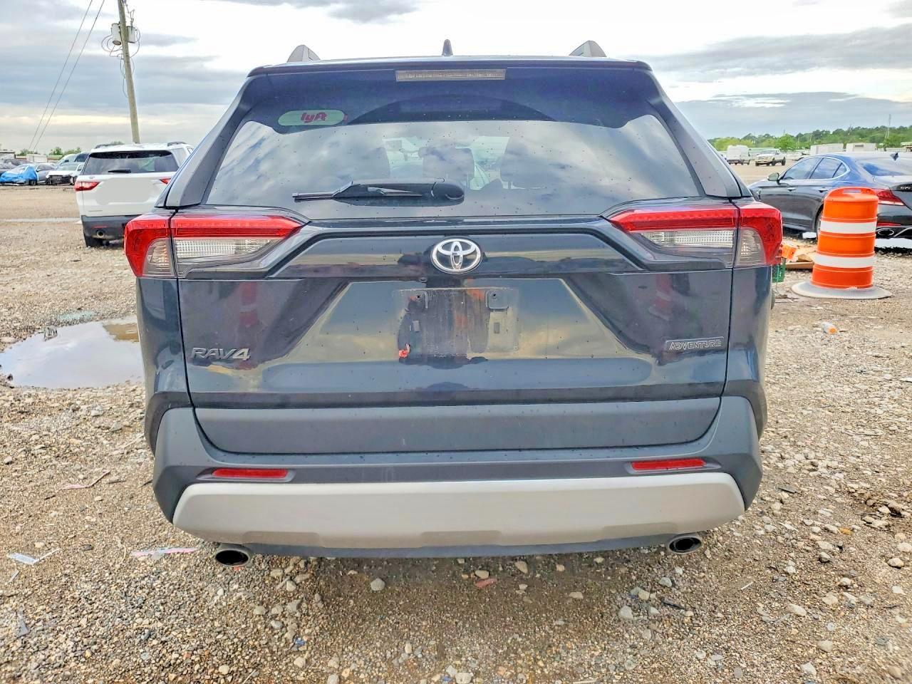 2022 Toyota Rav4 Adventure - Фото 6