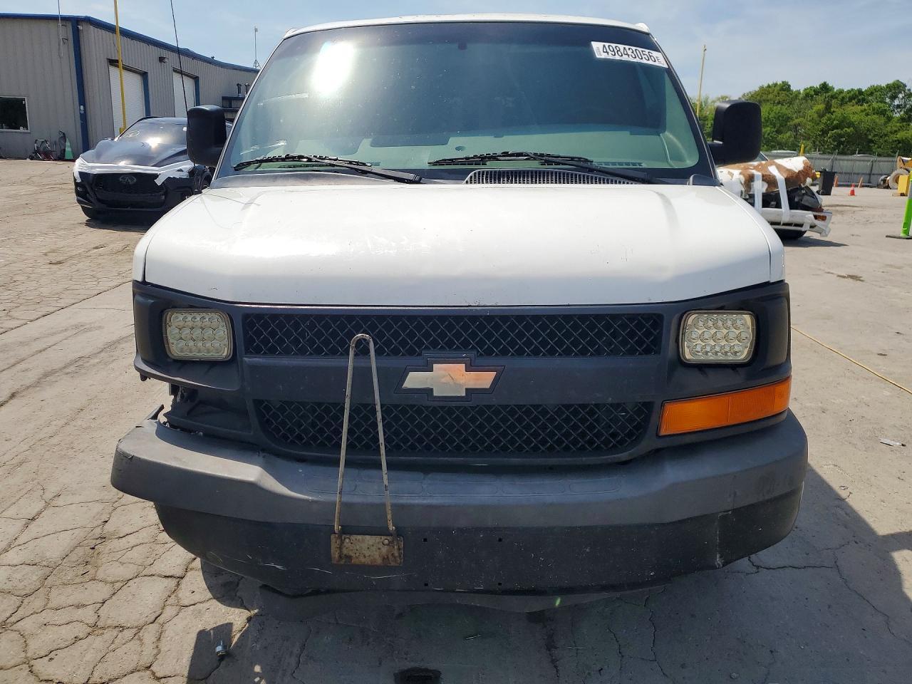 2013 Chevrolet Express G1500 - Image 5