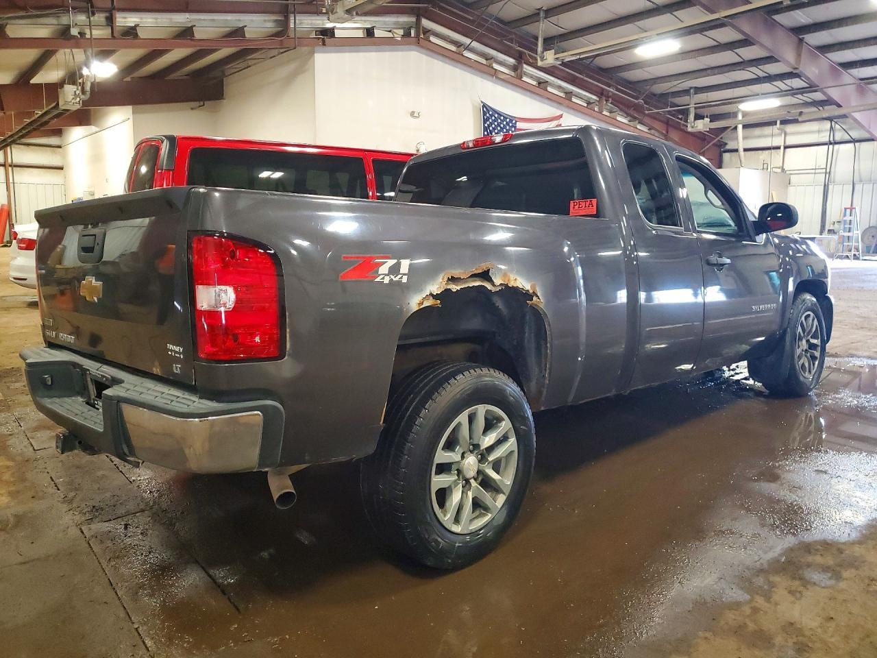 2011 Chevrolet Silverado K1500 Lt - Фото 3
