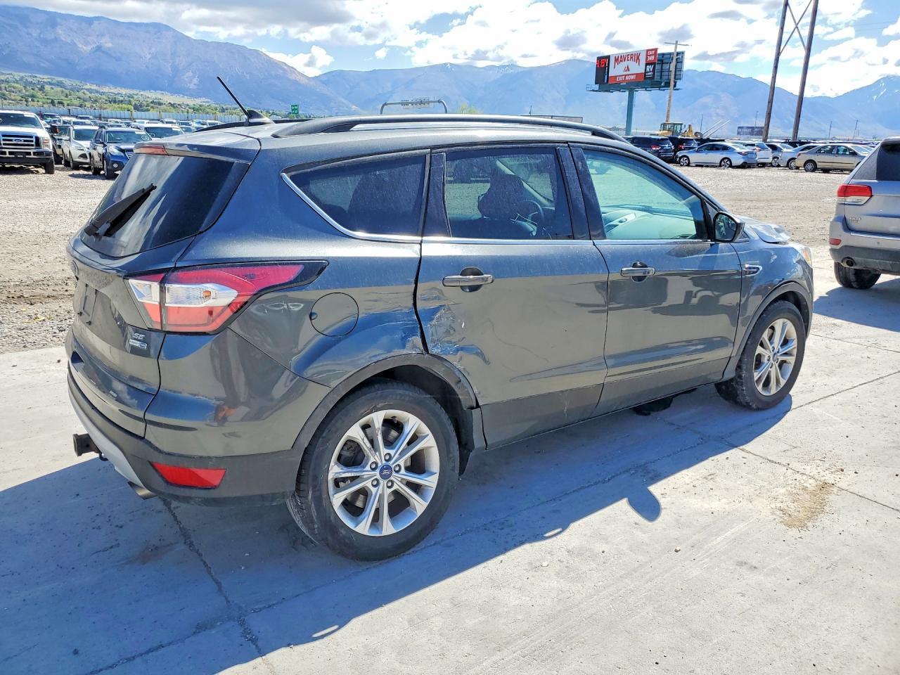 2018 Ford Escape Se - Фото 3