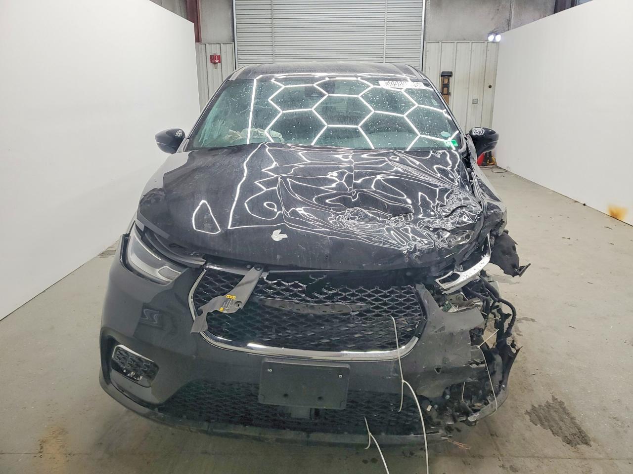 2025 Chrysler Pacifica Hybrid Select - Фото 5