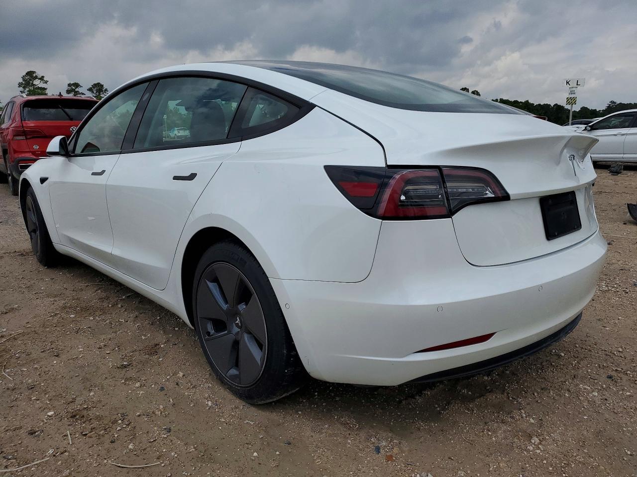 2021 Tesla Model 3 - Image 2