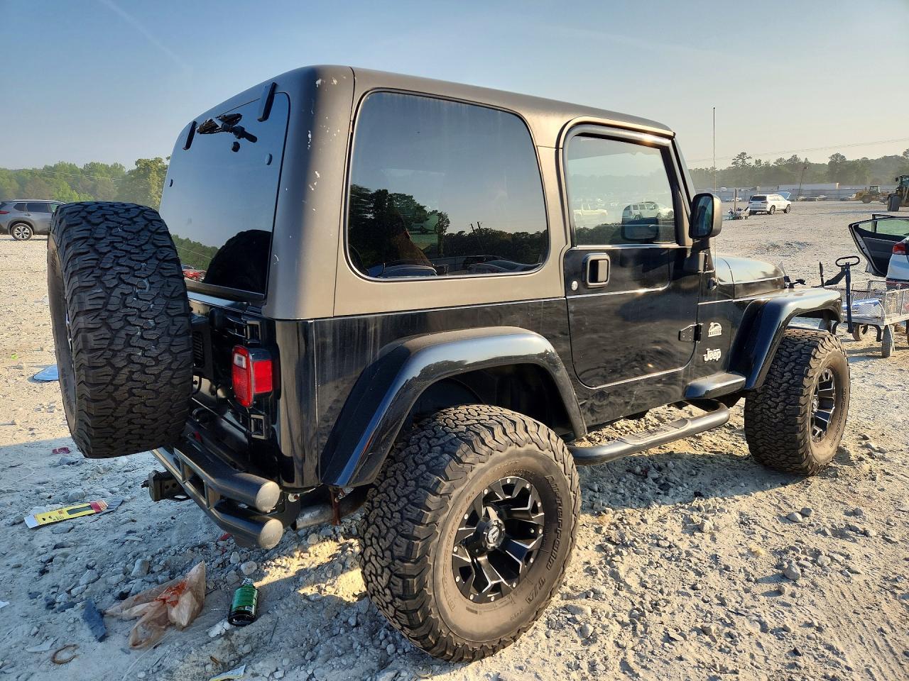 2003 Jeep Wrangler / Tj Sahara - Фото 3