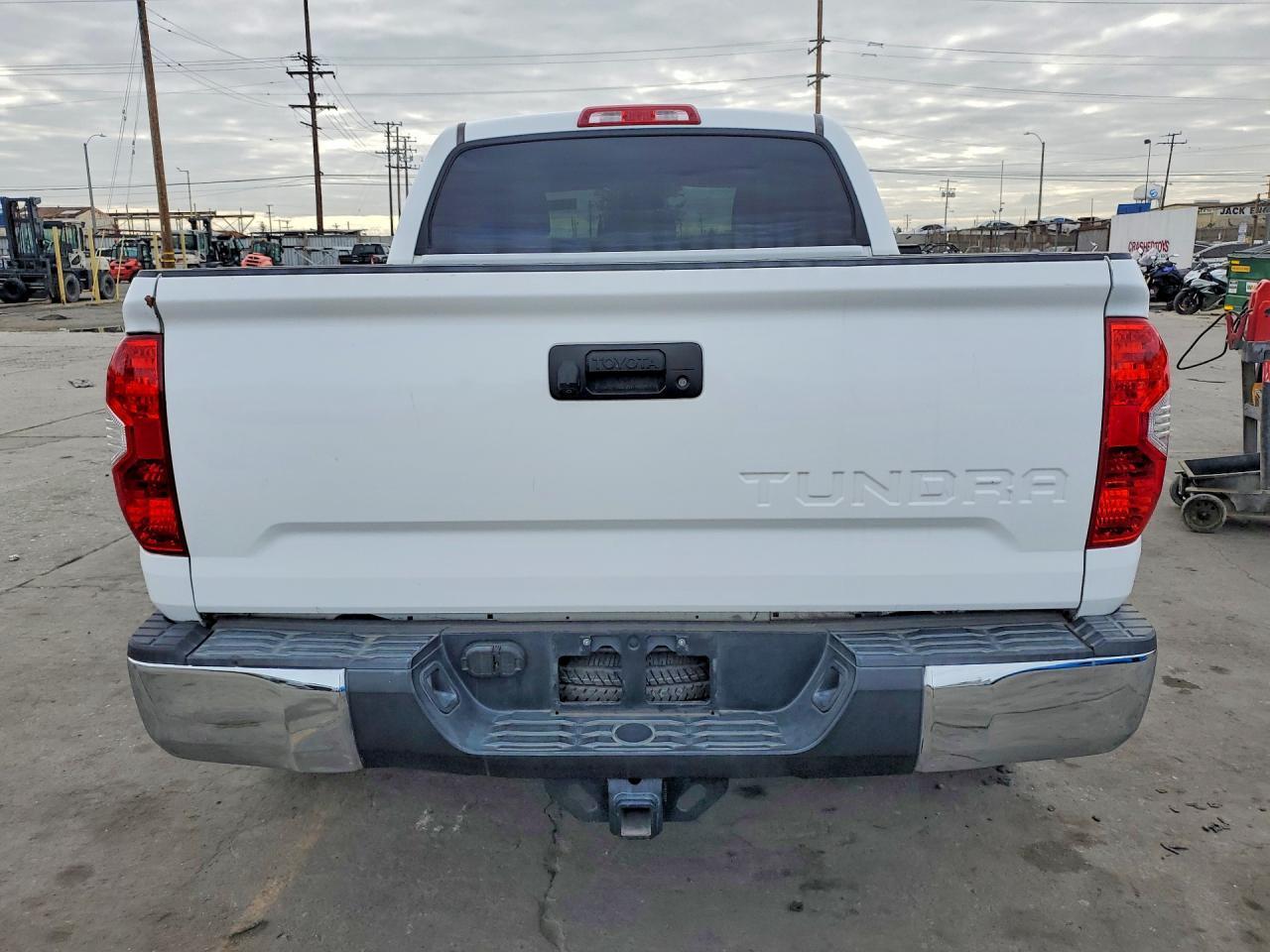 2014 Toyota Tundra Crewmax Sr5 - Фото 6