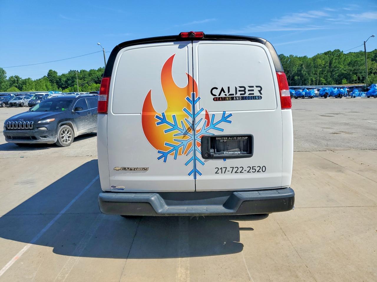 2018 Chev Express G3500 - Фото 6
