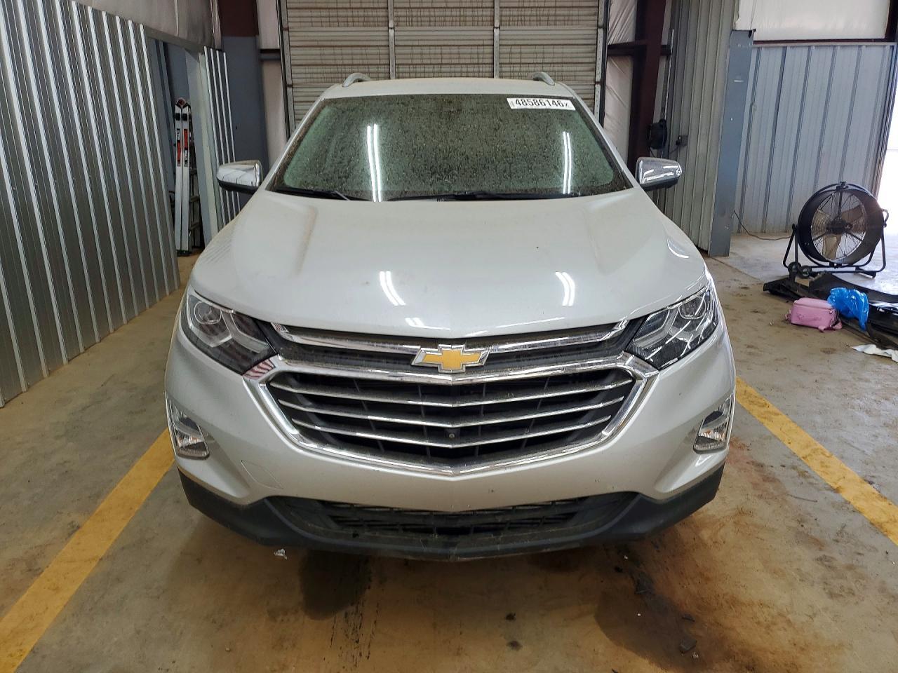 2020 Chevrolet Equinox Premier - Image 5