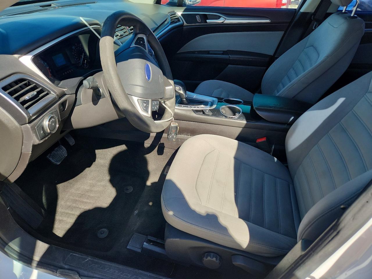 2013 Ford Fusion S - Фото 7