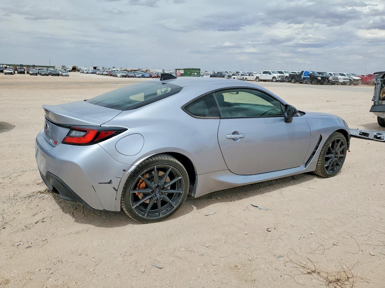 2025 Subaru Brz Ts - Фото 3