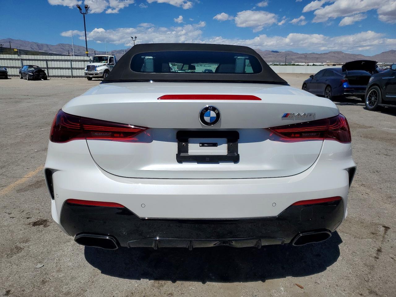 2026 BMW M440I - Фото 6