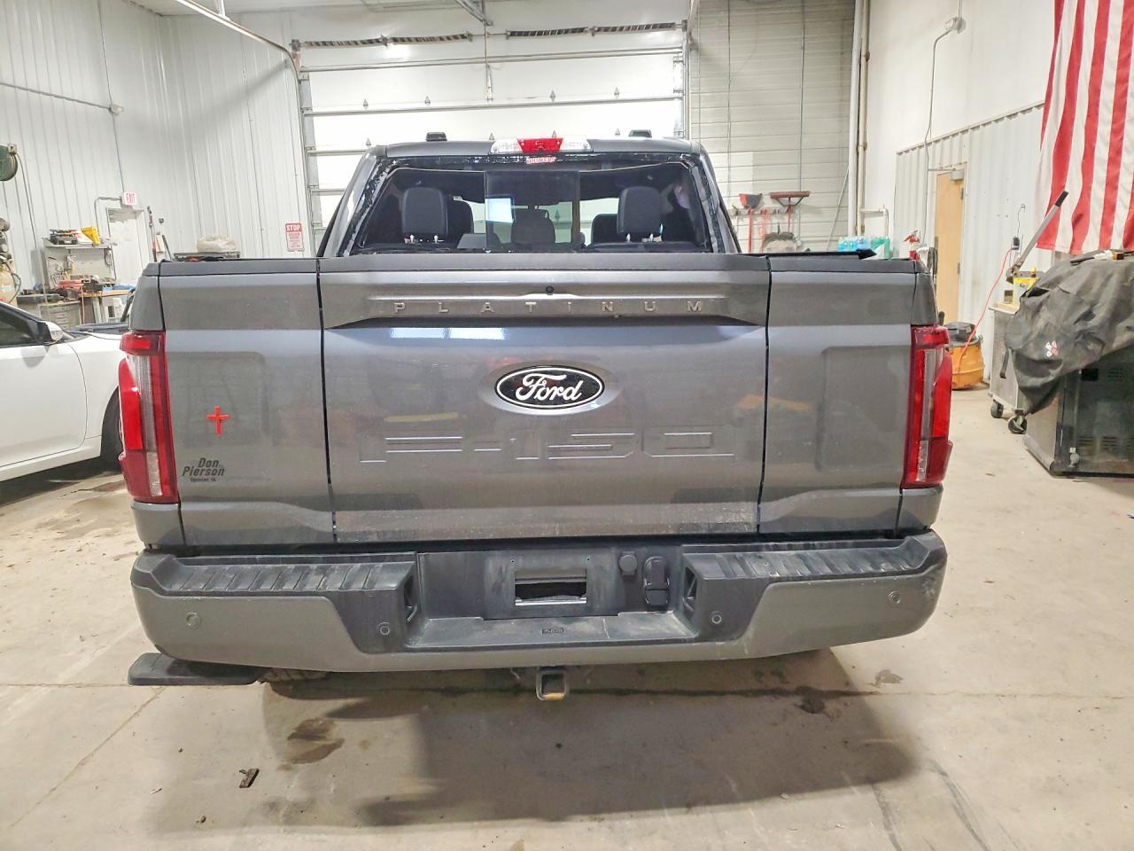 2024 Ford F150 Platinum - Фото 6