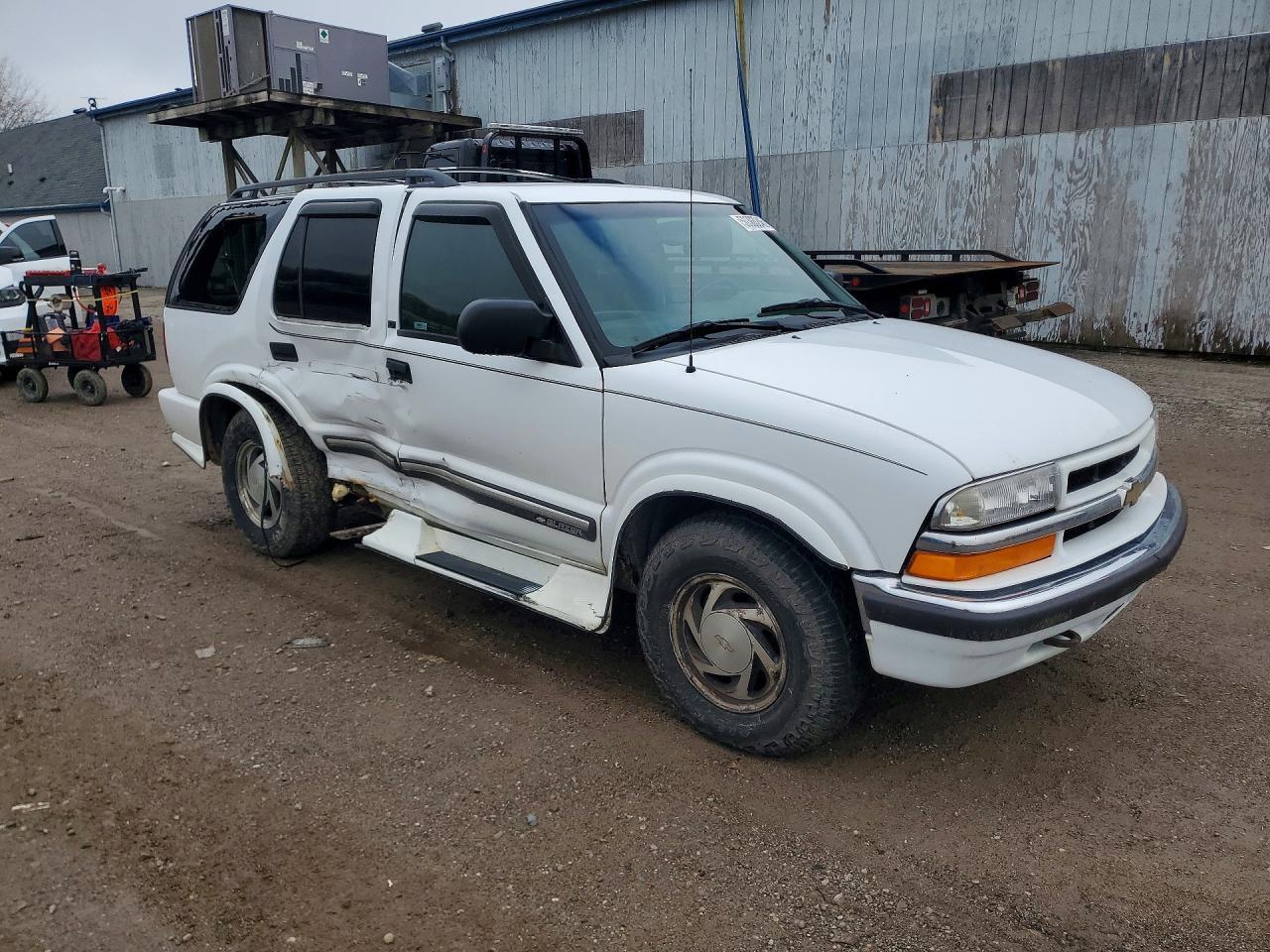2001 Chevrolet Blazer - Фото 4