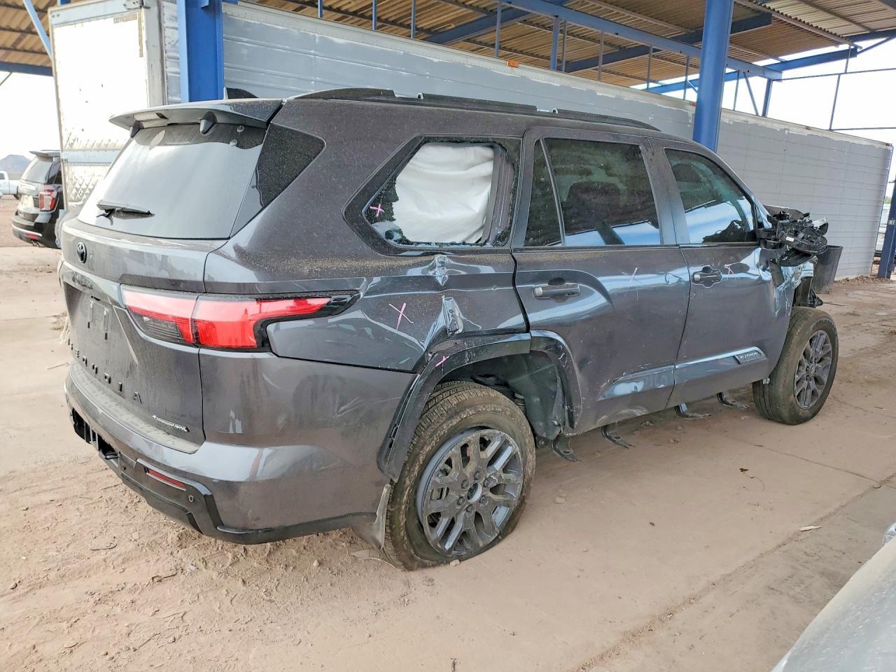 2026 Toyota Sequoia Platinum - Фото 3
