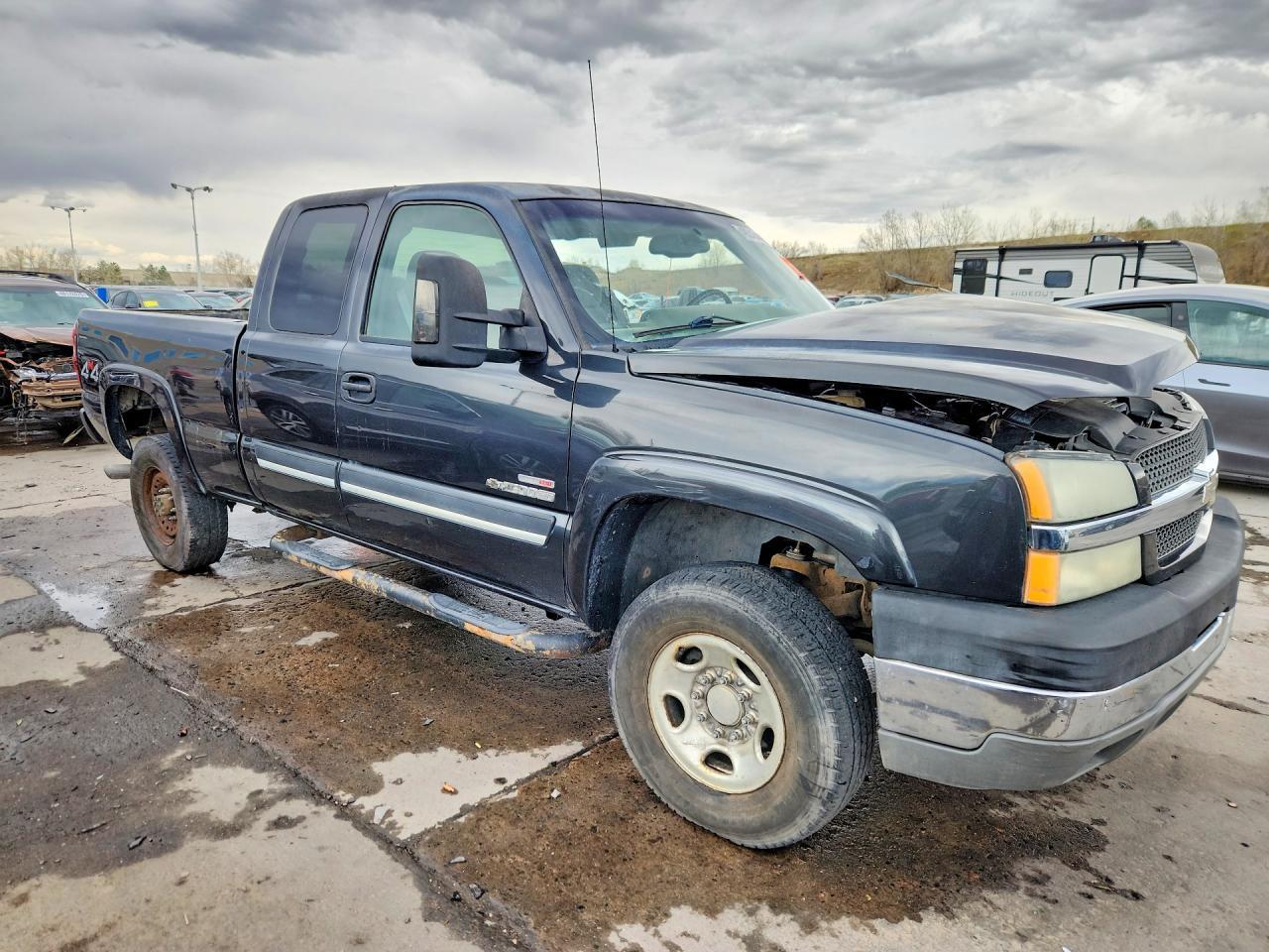 2004 Chevrolet Silverado K2500 Heavy Duty - Фото 4