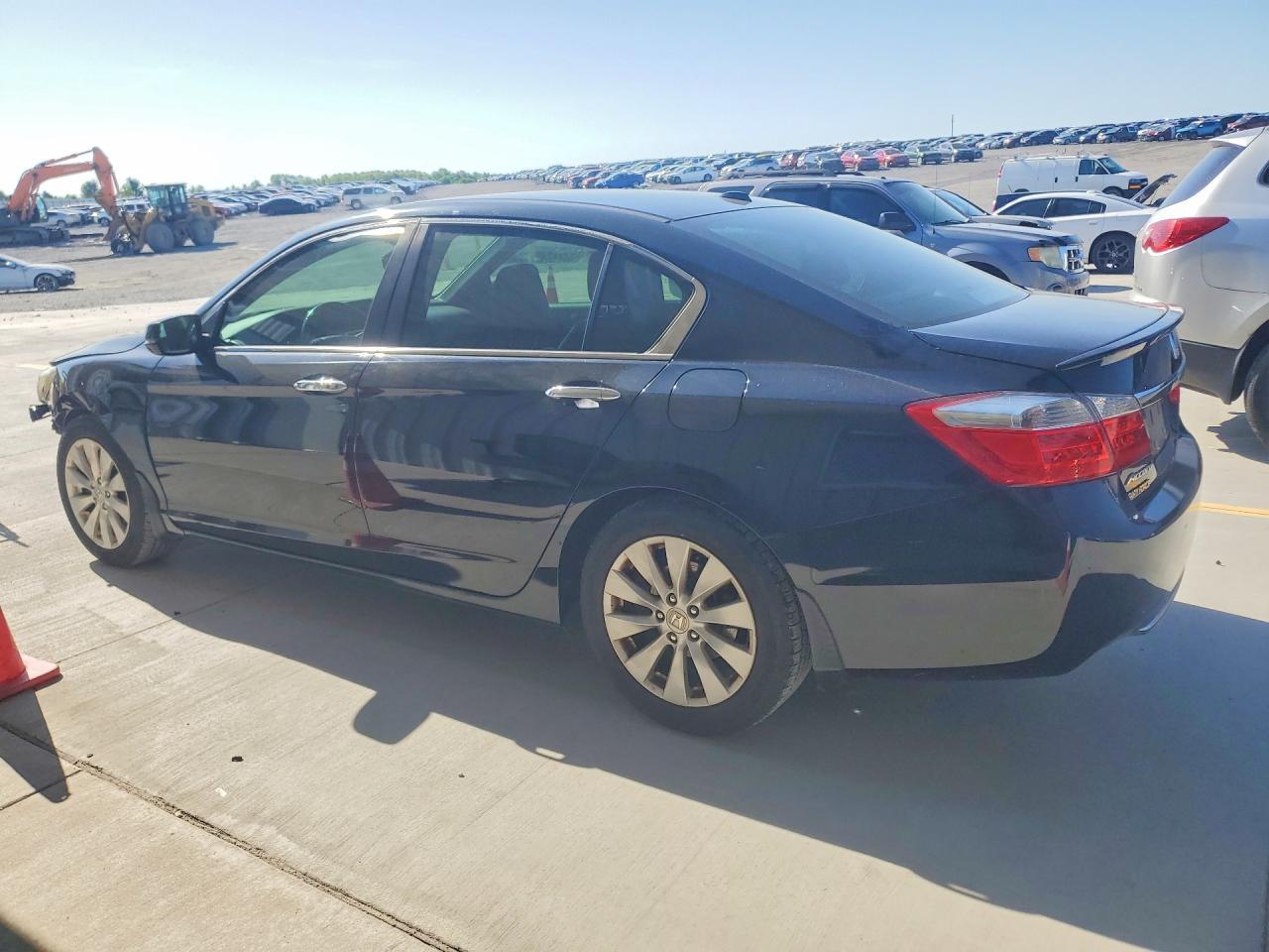 2014 Honda Accord Exl - Image 2
