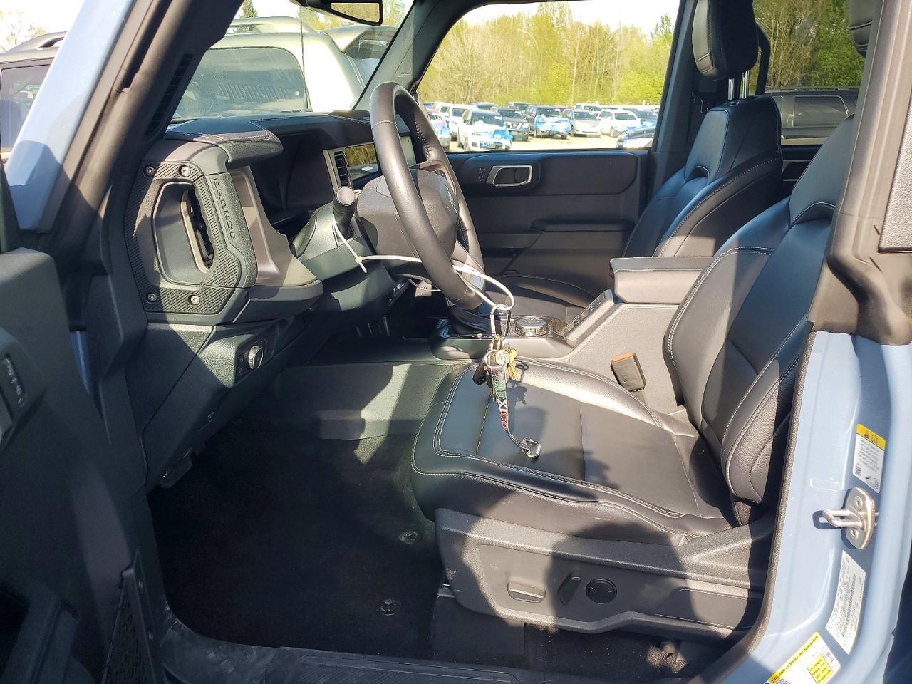 2025 Ford Bronco Outer Banks - Фото 7