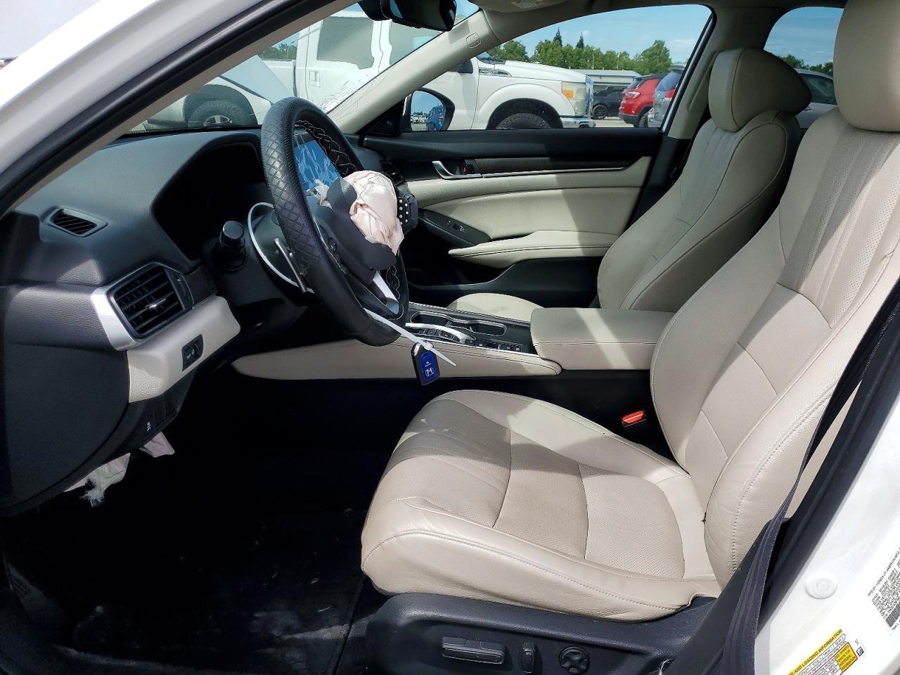 2020 Honda Accord Hybrid Exl - Image 7