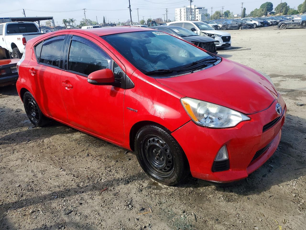2014 Toyota Prius C Two - Фото 4