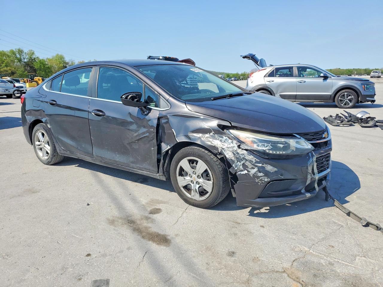 2017 Chevrolet Cruze Lt - Фото 4