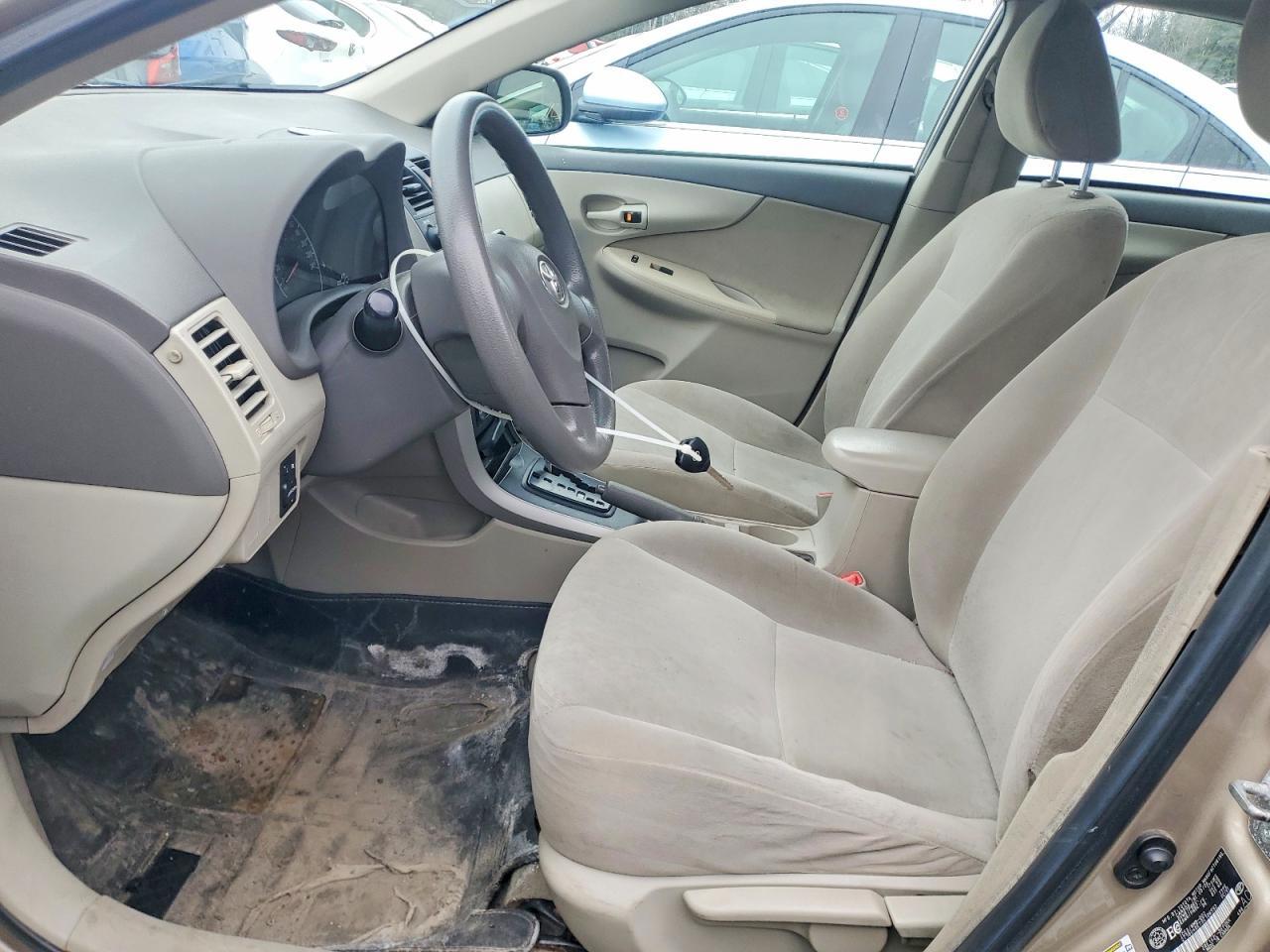 2009 Toyota Corolla Base - Фото 7