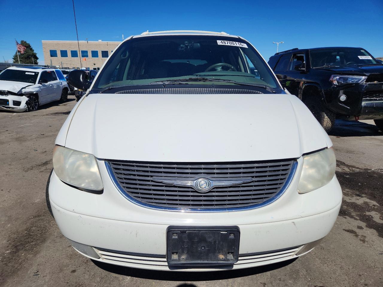 2003 Chrysler Town & Country Limited - Фото 5