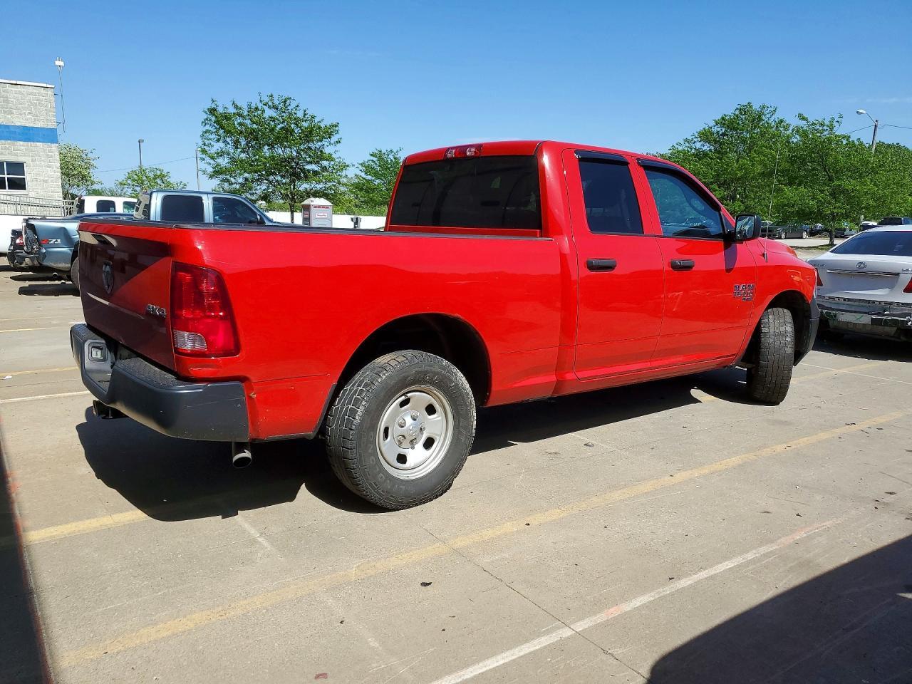 2019 Ram 1500 Classic Tradesman - Фото 3
