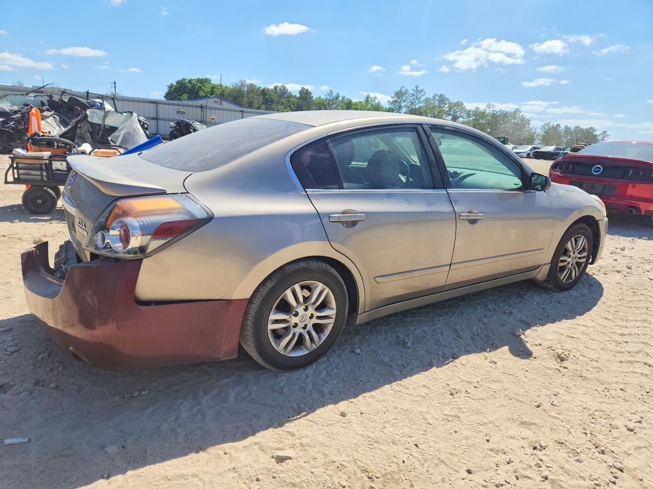 2011 Nissan Altima 2.5 - Image 3