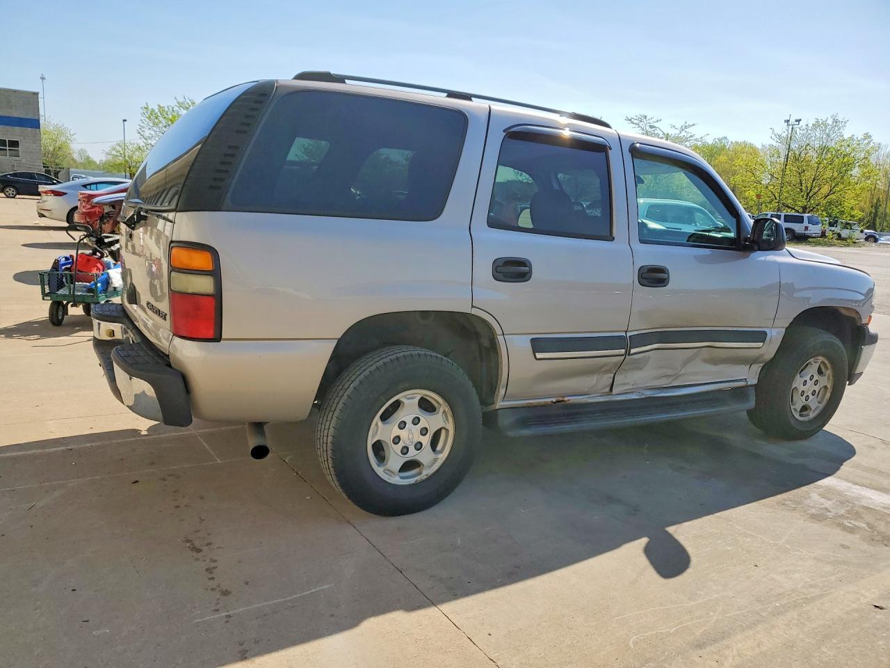 2004 Chevrolet Tahoe K1500 - Image 3