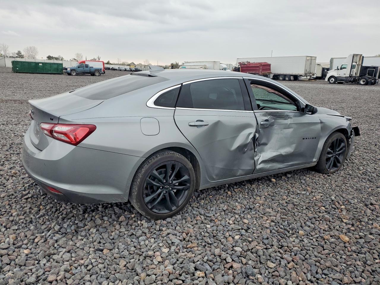 2024 Chevrolet Malibu Premier - Фото 3