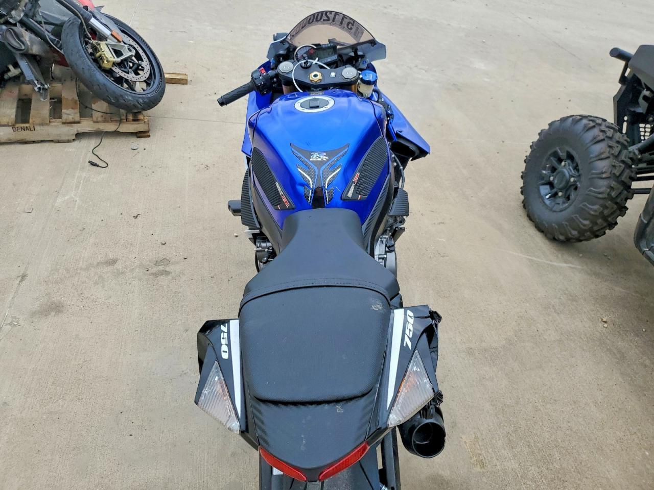 2026 Suzuki Gsx-R750 - Фото 6