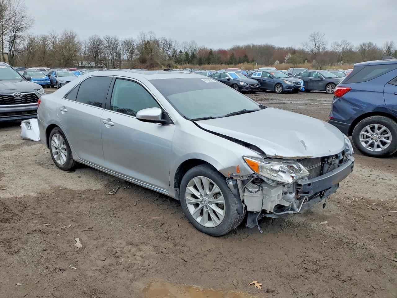 2012 Toyota Camry Hybrid Xle - Image 4