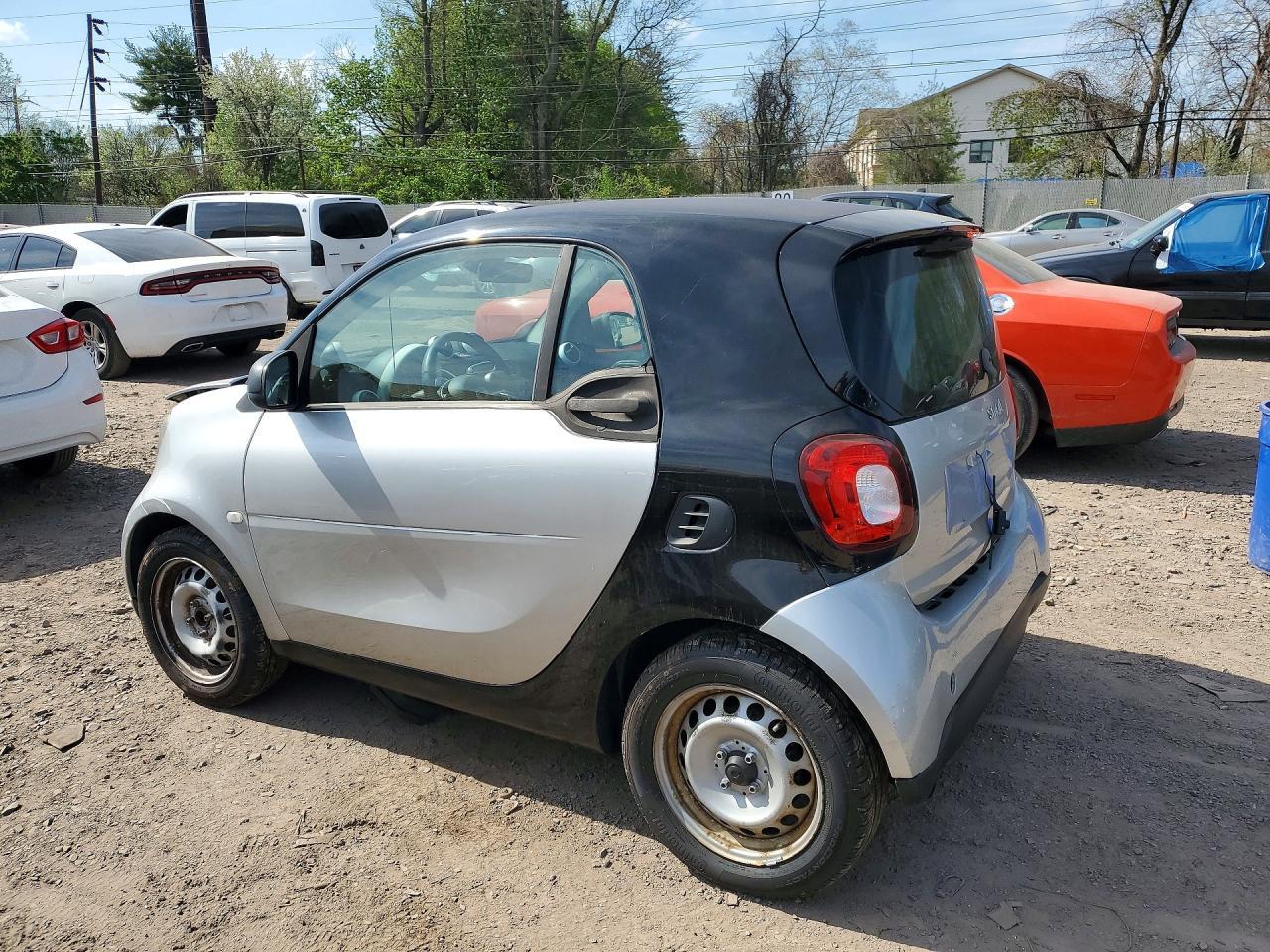 2016 Smart Fortwo - Фото 2