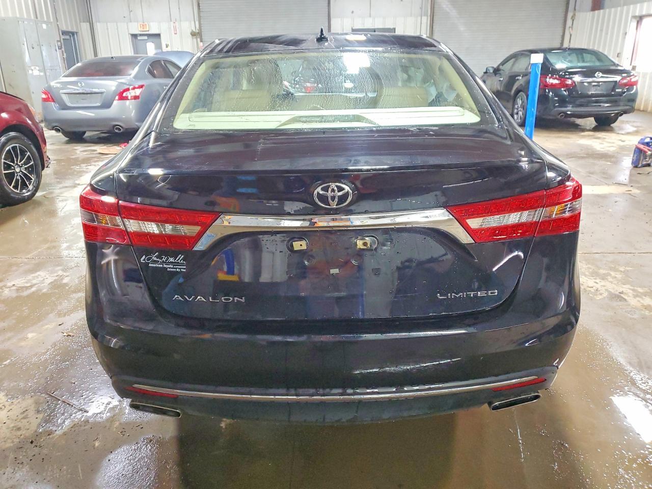 2018 Toyota Avalon Limited - Image 6